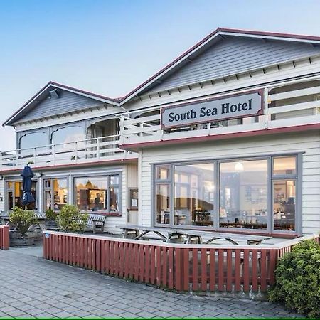 South Sea Hotel - Stewart Island Half-moon Bay Exterior photo